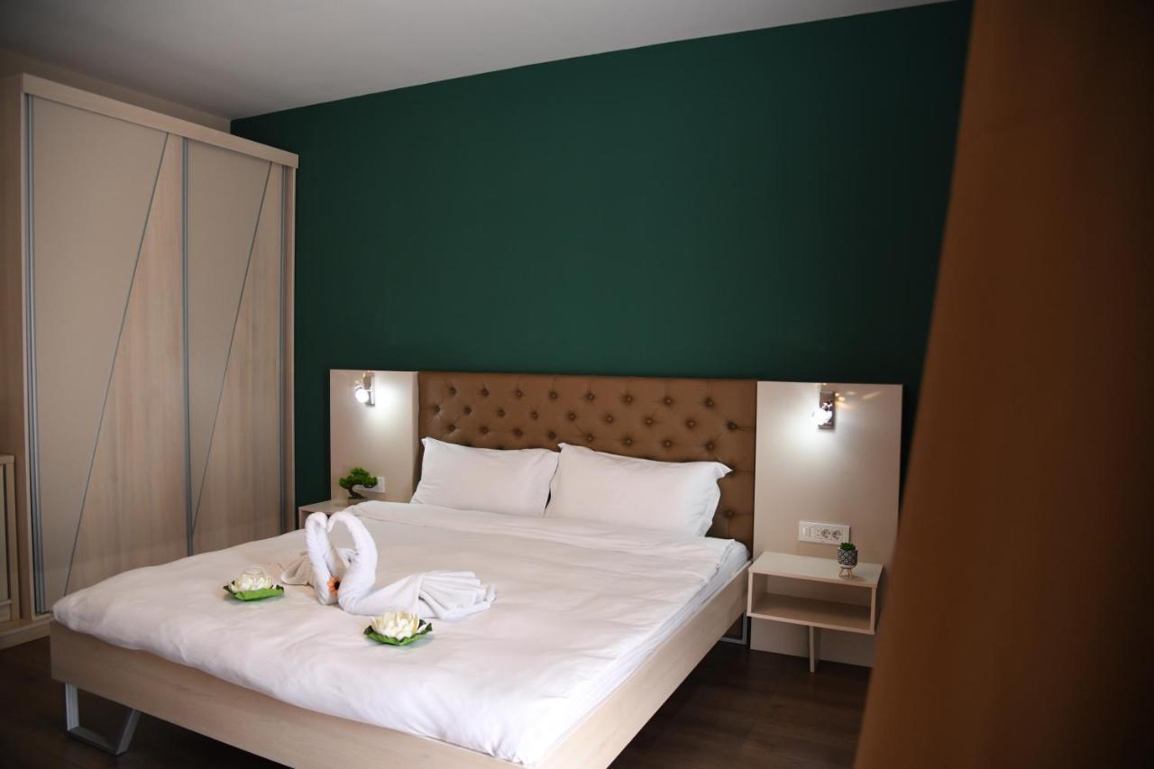 Gold Felicia Hotel Bitola Bagian luar foto